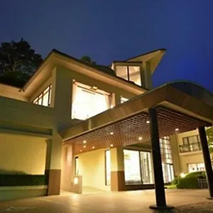https://hakone-mori-no-seseragi-hakone.hotelshakone.com