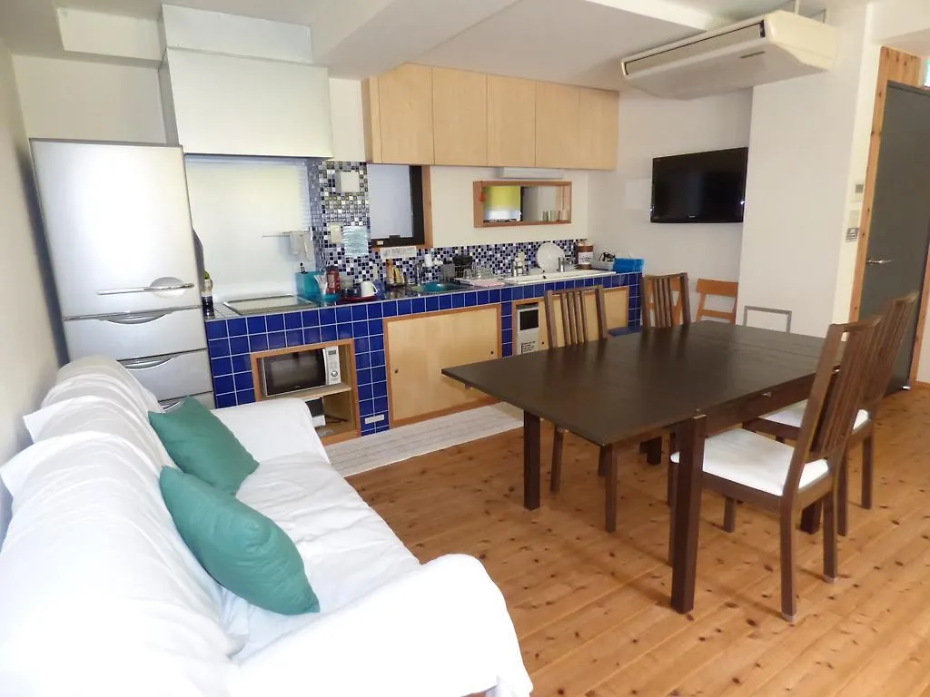 Guesthouse Hyakumanben Cross Kyōto Japan