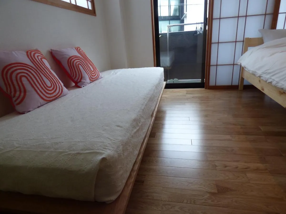 Guesthouse Hyakumanben Cross Kyōto Hostel